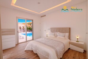 4 bedrooms, desk, iron/ironing board, WiFi - Beautiful Modern Villa in Calheta – CalhetaScape (Estreito da Calheta)