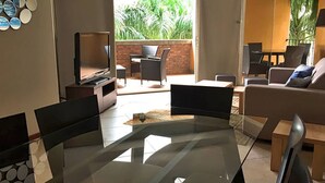 Fridge, microwave, oven, stovetop - Casa Tua - Peninsula 46 (Tamarindo)