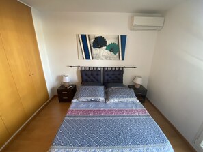 1 bedroom, iron/ironing board