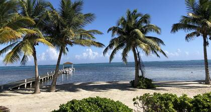 Oceanfront with Incredible Views and Free use of Kayaks- Oceanaire 6
