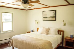 Grand Double Room, Patio | Free WiFi, bed sheets