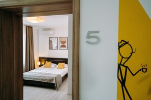 Standard Room, Courtyard View | Individually decorated, individually furnished, desk, blackout drapes - Vila Anca (Sibiu)