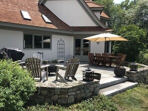 Outdoor dining - Luxury English Country Home (Naples)