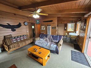 Smart TV, fireplace, books, video library - Sky Meadows Cottage On Medicine Lake No Hidden Fees Please Read Our Reviews  (Three Lakes)