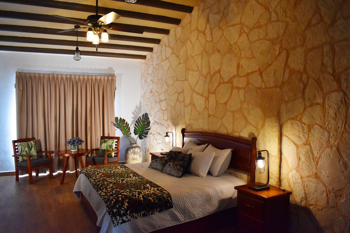 Cabana, 1 cama de casal | 1 quarto, frigobar, individualmente decorados