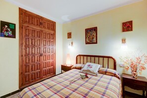 Fer et planche à repasser