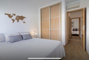 2 bedrooms, WiFi, bed sheets