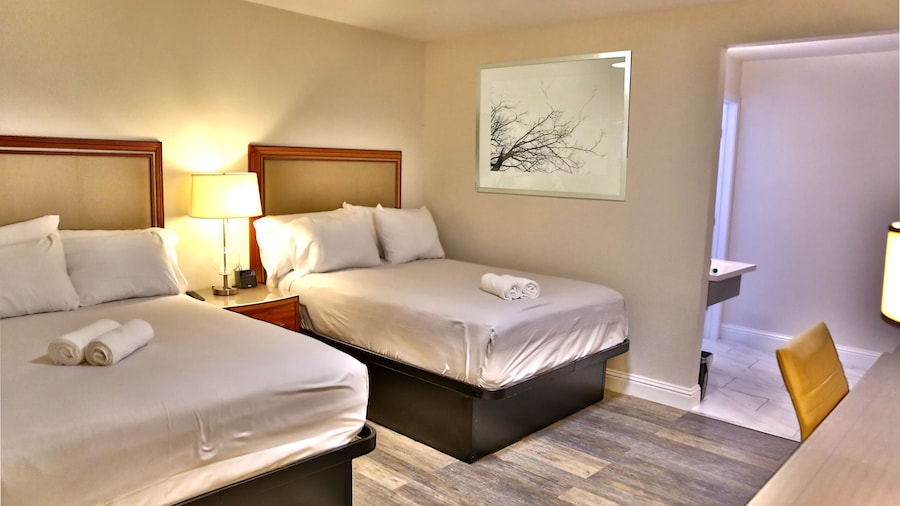 Travelodge by Wyndham Crescent City