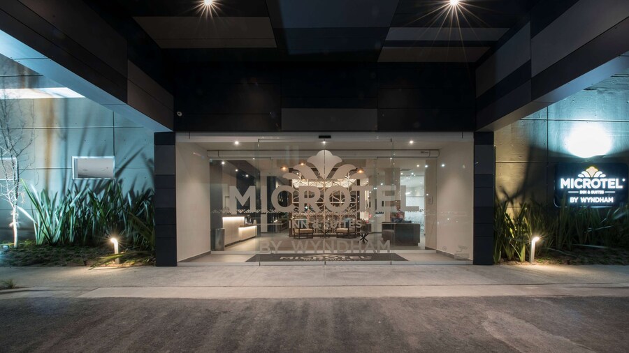 Microtel Inn & Suites by Wyndham Irapuato