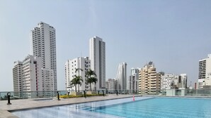 Piscine sur le toit