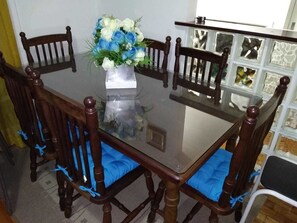 Appartement | Dineren op de kamer