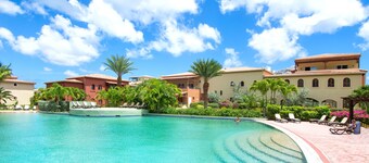 Aqua Vue by Island Properties Online