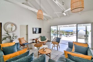 Villa, Multiple Bedrooms, Non Smoking | Living area | Flat-screen TV