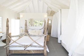 Wifi gratis y ropa de cama