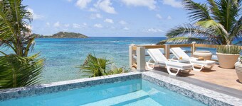 Bell'Mare by Island Properties Online