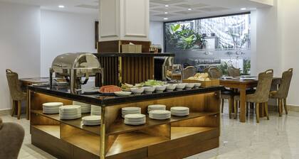 TTR Moonstone Apart Hotel