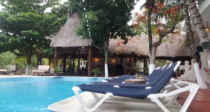 Jungle House Tulum Hotel & Hostal - Hostel