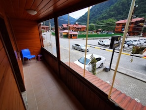 Standard Double Room | Balcony