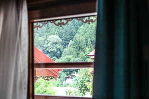 Deluxe Suite, 1 Bedroom, Mountain View | Mountain view