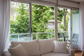 LCD TV - Spectacular new studio in Recoleta! (Recoleta)