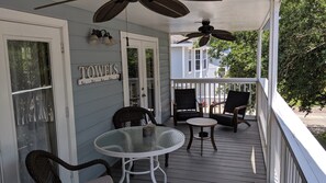 Outdoor dining - Keys stilt house top floor unit (Naples)