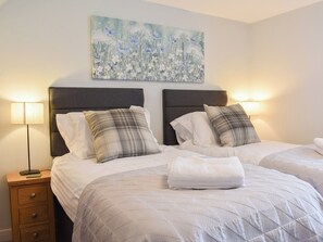 2 bedrooms, free WiFi, bed sheets