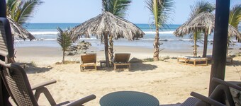 Hoja de Palma Bungalows