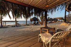 Bungalow – superior, 1 soverom, strandutsikt | Terrasse/patio