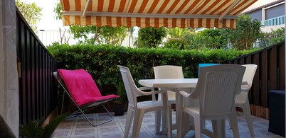 Appart 4 pers - Ground floor - terrace in residence with swimming pool