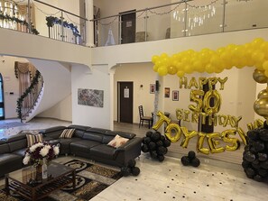 Lobby - CrystalJamaica Villa ,great for Family Corporate retreat or friends get together (Montego Bay)