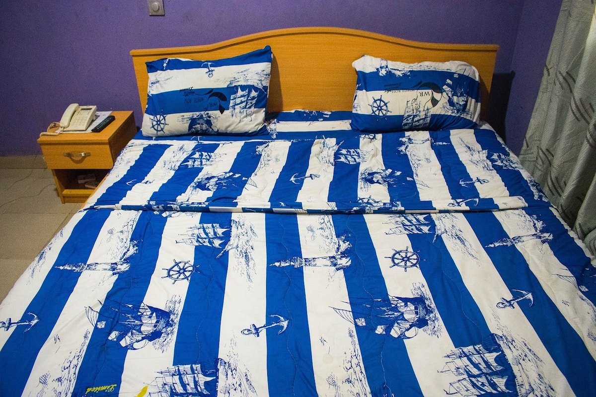 4 bedrooms, free WiFi, bed sheets