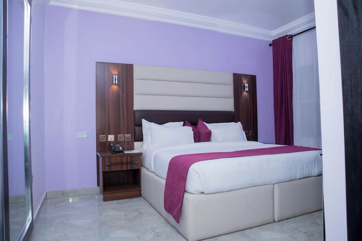 2 chambres, coffre-fort, bureau, accès au Wi-Fi (inclus)