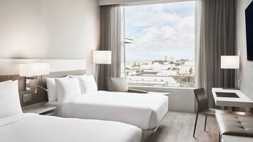 Premium bedding, in-room safe, desk, iron/ironing board