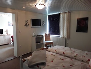 1 soveværelse, pengeskab på værelset, Wi-Fi, sengetøj