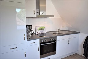 Kühlschrank, Ofen, Geschirrspüler