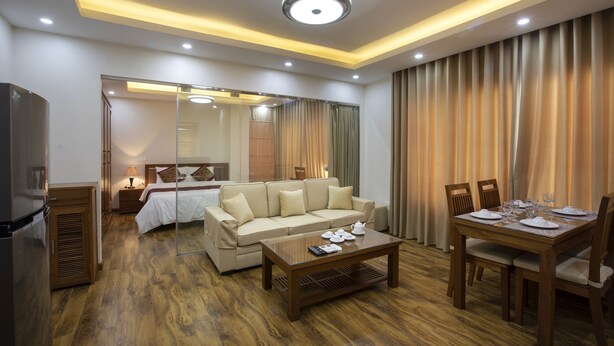 1 bedroom, desk, soundproofing, iron/ironing board - Lotus Building Apartment (Hanoi)