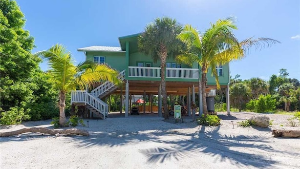 Property grounds - 021 - Lost Shaker of Salt (Captiva)