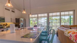 Private kitchen - 021 - Lost Shaker of Salt (Captiva)