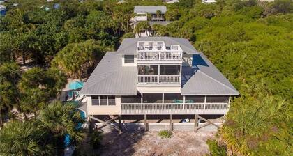 043 - Toes In The Sand