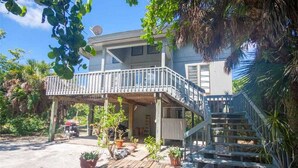 Property grounds - 059-the Tin Snook (Captiva)