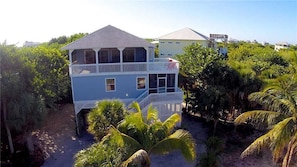 Property grounds - 075 - Isle Be There (Captiva)