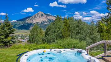 Bañera de hidromasaje exterior