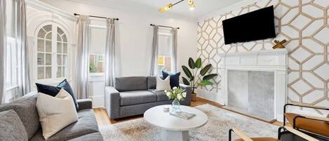 Televisión y oficina