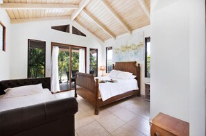 4 Schlafzimmer, Bügeleisen/Bügelbrett, Reisekinderbett, WLAN