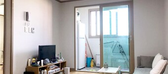 済州島旅行者のためのNoelの「Cozy Jeju Home share」。 （女性のみ）