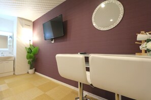 Iron/ironing board, free WiFi - Elizabeth Garden Kurosaki (Osaka)