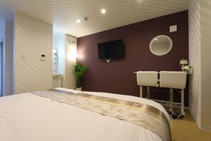 Iron/ironing board, free WiFi - Elizabeth Garden Kurosaki (Osaka)
