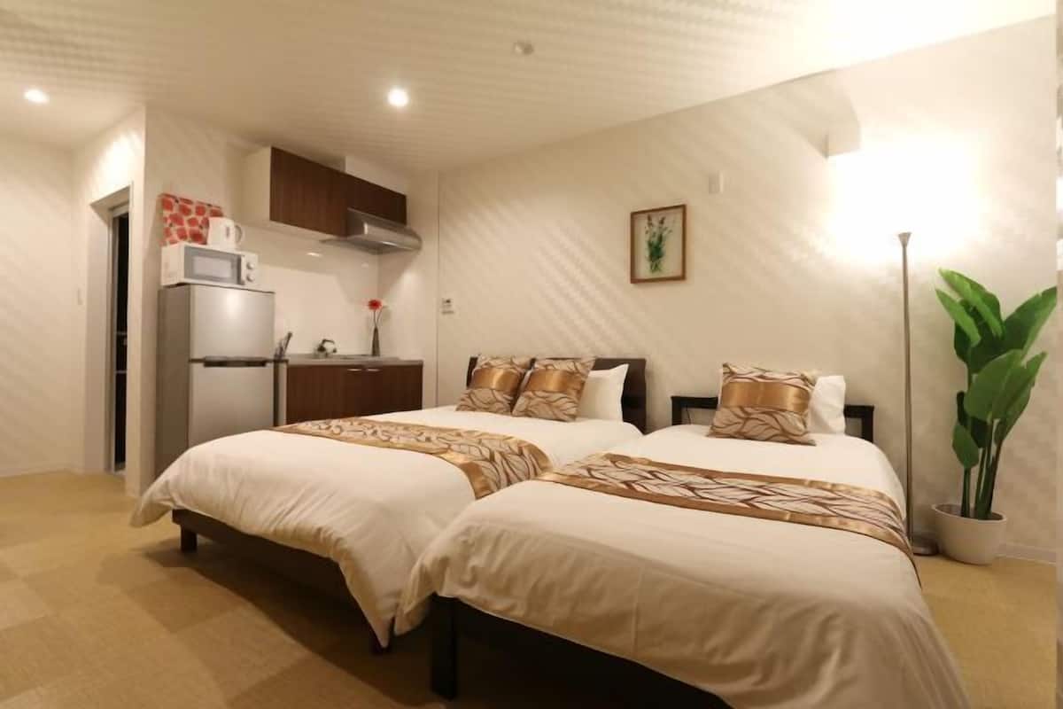 Iron/ironing board, free WiFi