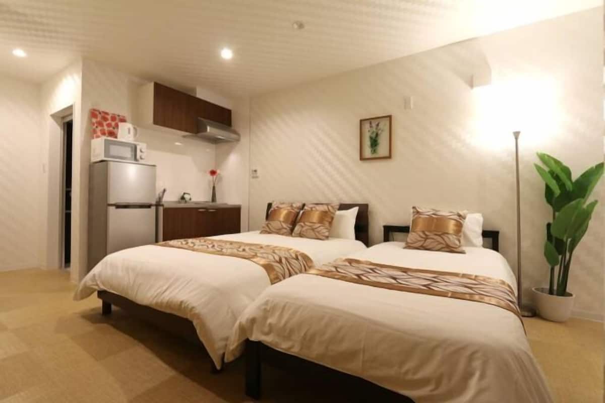 Iron/ironing board, free WiFi