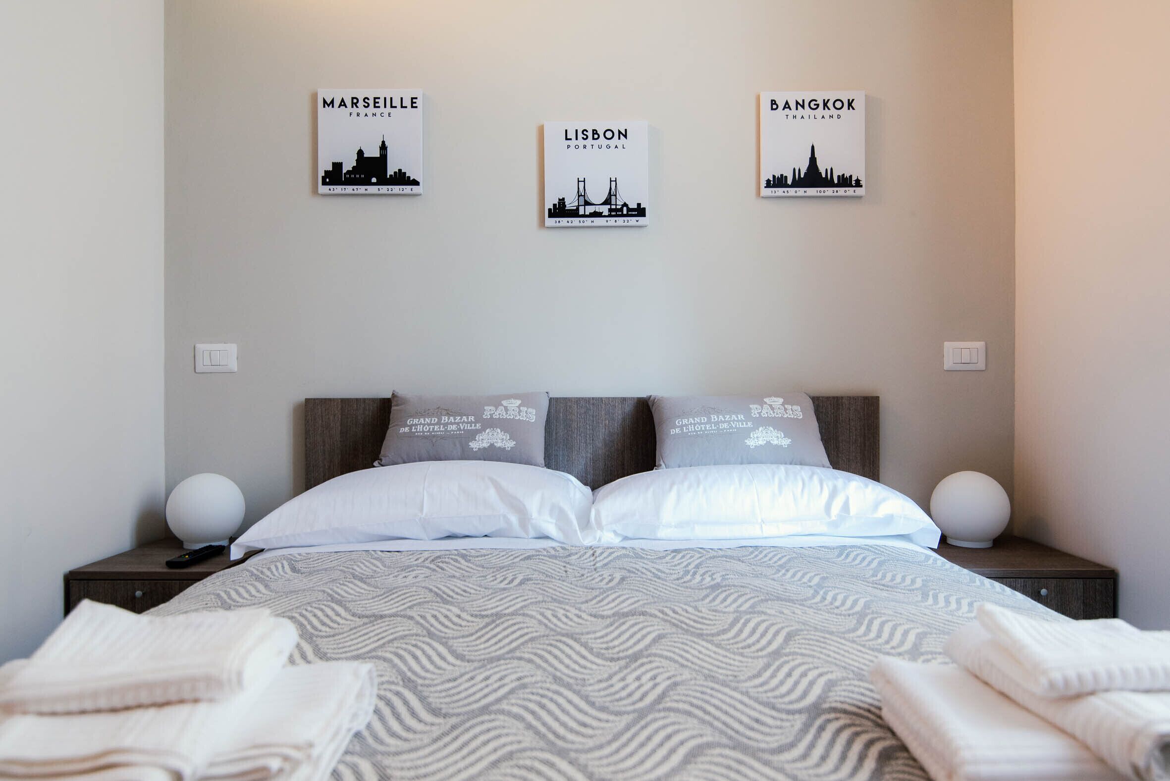 1 chambre, fer et planche à repasser, Wi-Fi